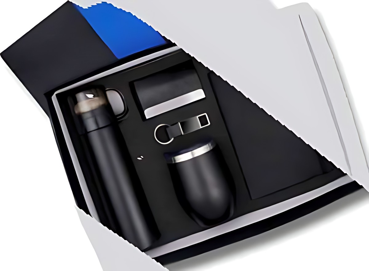 Pen, Keychain, Diary, Mug Cardcase & Bottle Gift Set – 601 Black – corporate gift